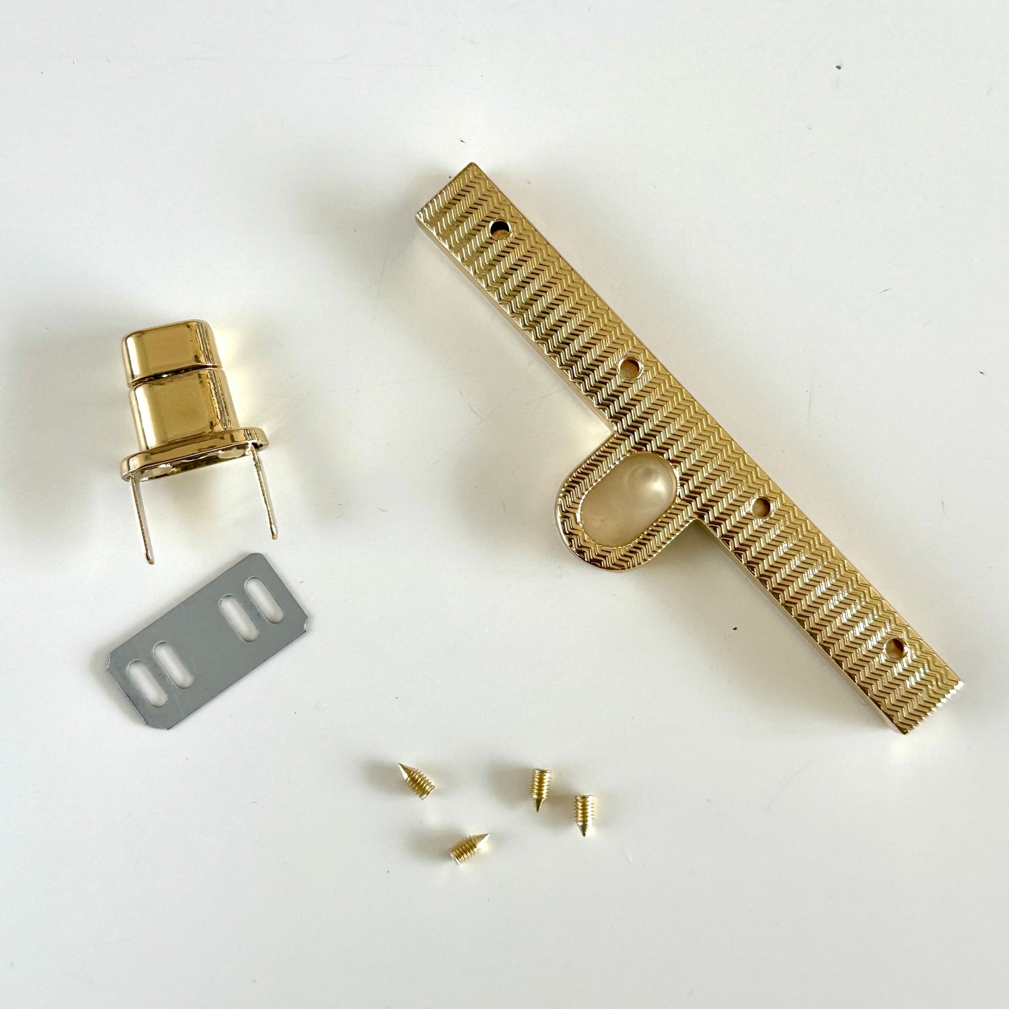 Juno Bar Clasp - LIGHT GOLD 10cm