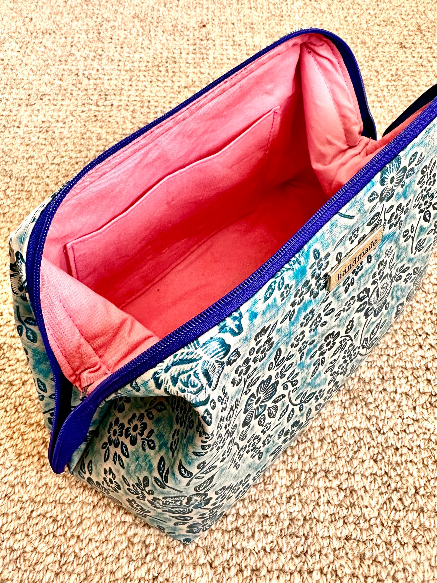 The Zipstone Bags (in 2 sizes) Pattern Booklet