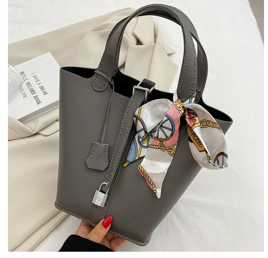 Sew Lisa Lam Bella Bucket Bag Kit - Slate Grey