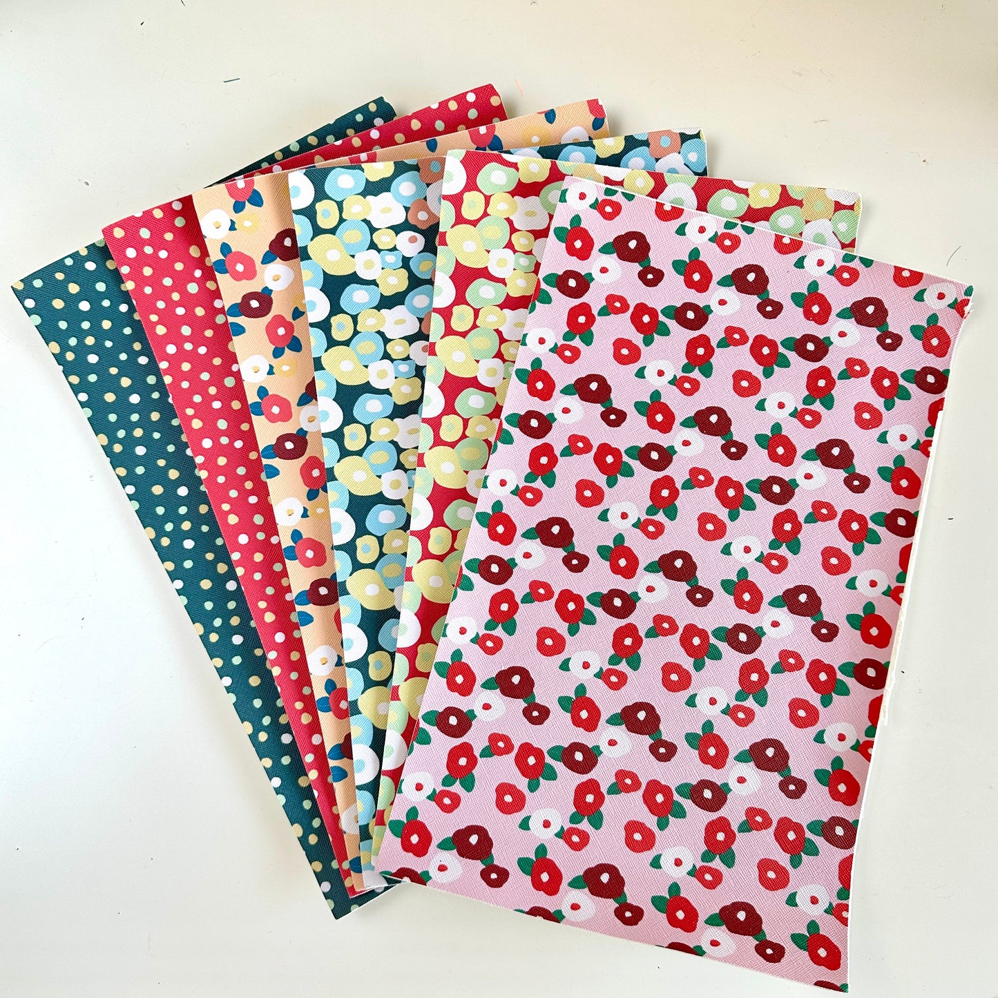 6pcs Floral / Polka Dot PU Sheets PU