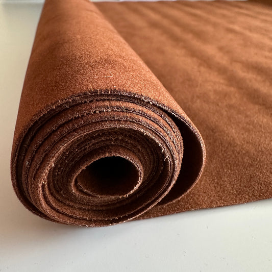 Faux Velvet Suede Roll  46cm x 135cm  COCOA