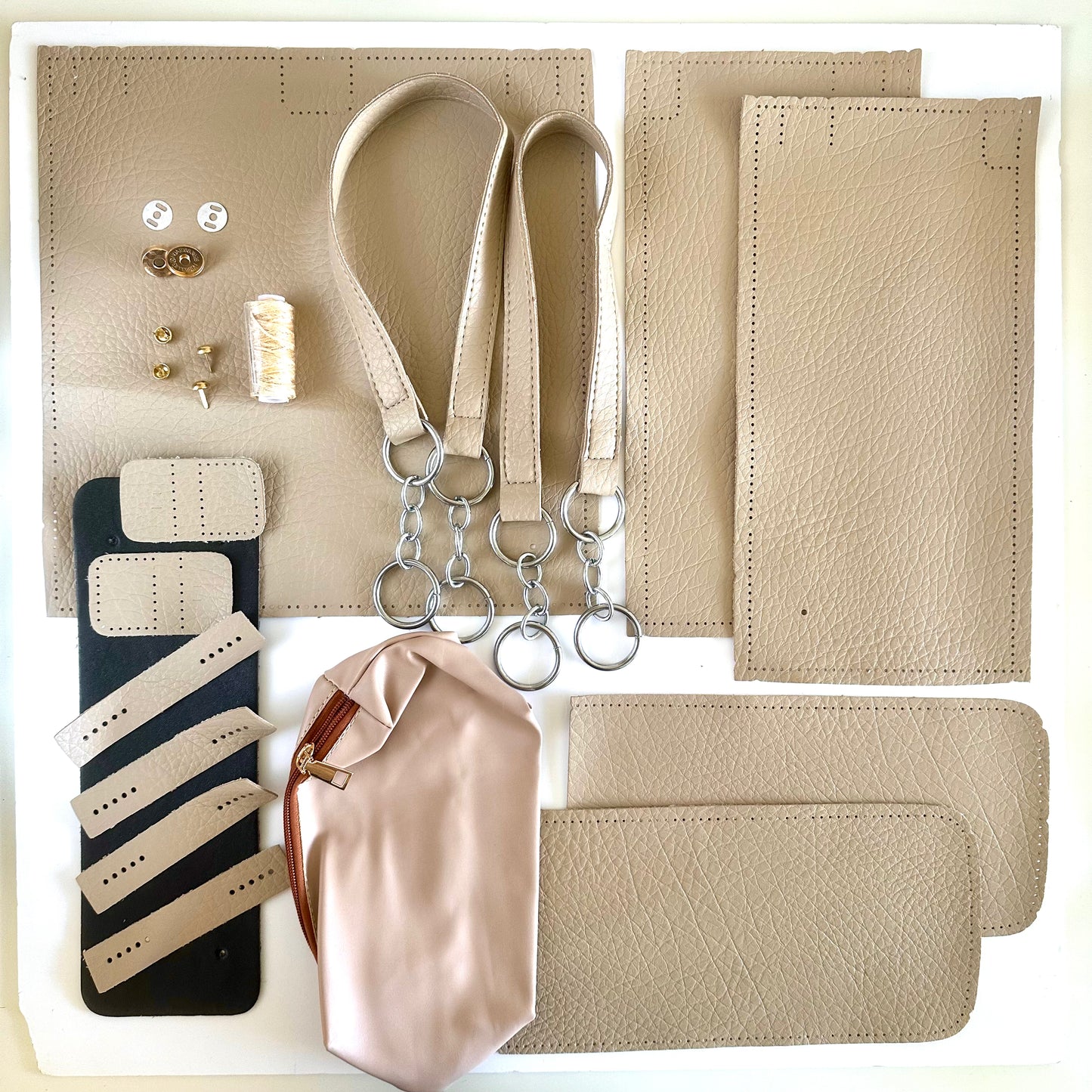 Sew Lisa Lam Charlie Tote Kit - Latte